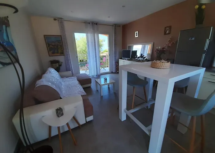 Appartement Sejoina *